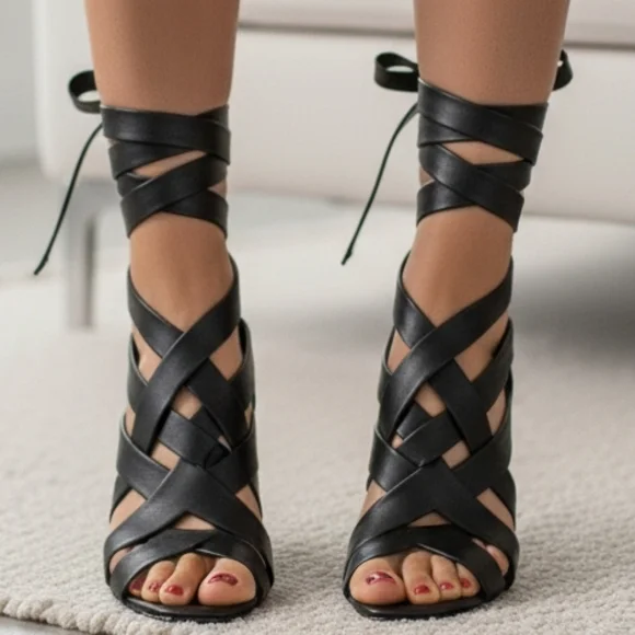 Tory Burch Lounge Baby Black Leather Ankle Wrap Heels Size 7 - Picture 2 of 12